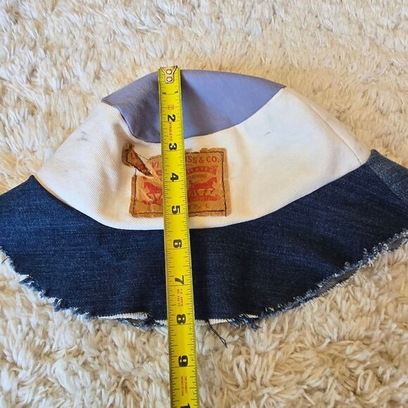 Levi's Denim Bucket Hat - Picture 5 of 5